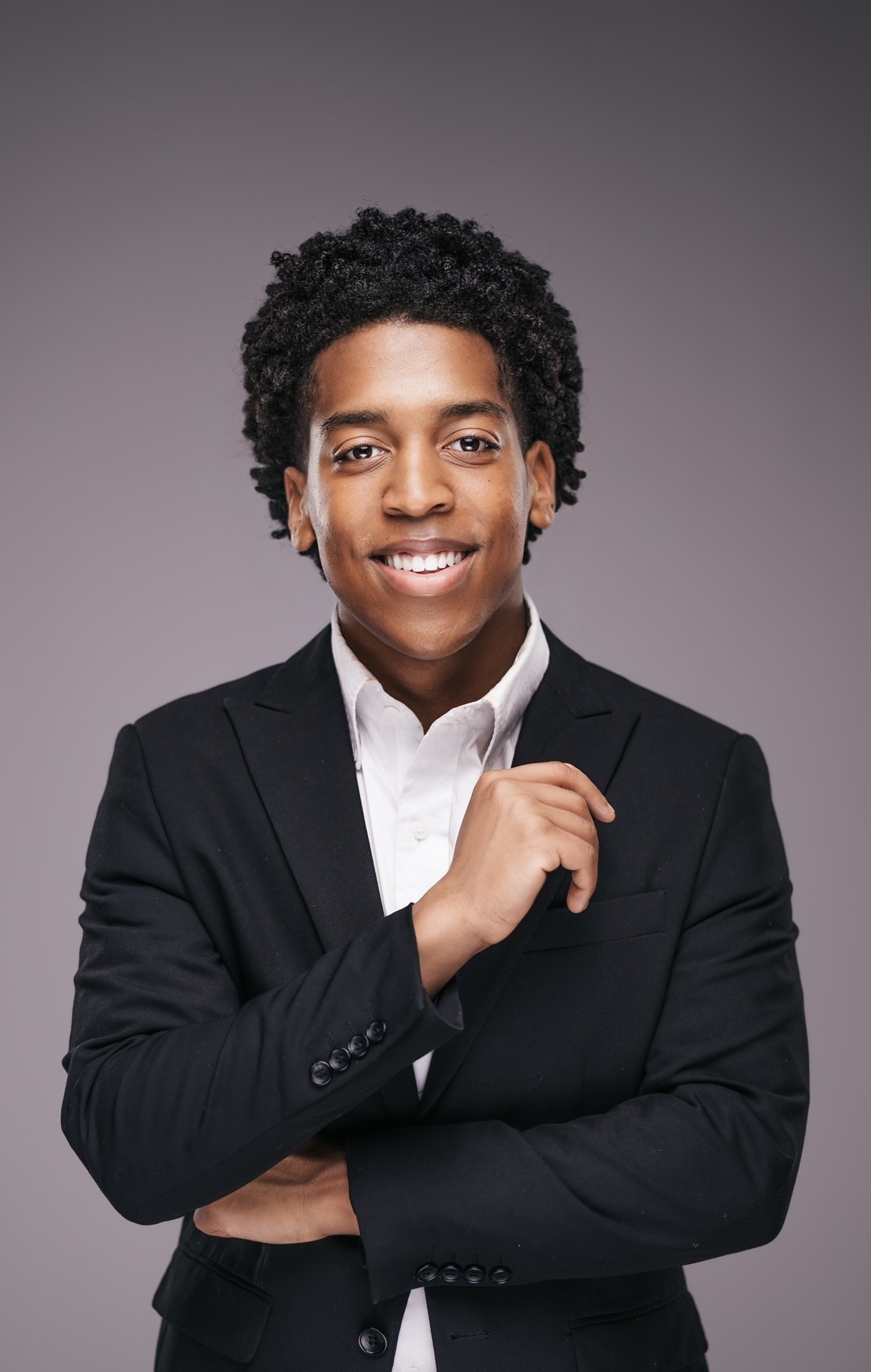 Christian Washington's headshot